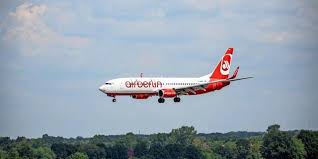 40min., einschließlich transfers und aufenthalt am flughafen. Air Berlin Fliegt Noch Immer