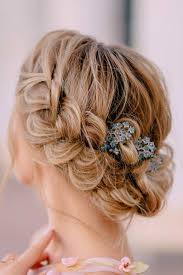 Trendy jumbo box braids to make an impression. 37 Great Hair Updos For Christmas