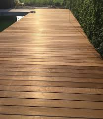 L'essence de bois itauba est la future star de nos jardins et terrasses. Itauba Vercors Piscine