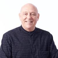 300+ “Neil” โพรไฟล์