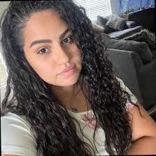 Jessenia Collazo's Instagram, Twitter & Facebook