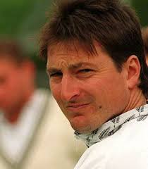 Ken Rutherford (cricketer)