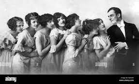 Flirt, Seven Women Are Interested In One Man, 1920S, Germany Stock Photo -  Alamy