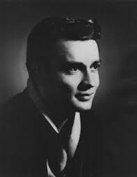 Billy Graves's Instagram, Twitter & Facebook