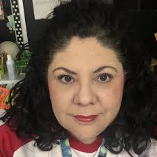 Cinnamon foundation and blu-red lipstick makeup