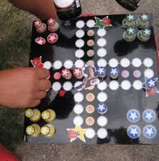 Bier Argere Dich Nicht Ein Paar Bier Aufgemacht Und Schon Werden Die Kronkorken Als Spielste Basteln Mit Kronkorken Kronkorken Kunst Mit Flaschenverschlussen