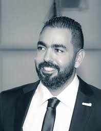 Omar Amer's Instagram, Twitter & Facebook