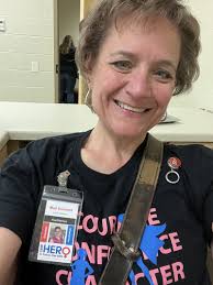 Leslie Esser-Reitano