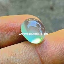 Batu akik yahman madu bkn batu gambar combong tapak jalak sodolanang badar besi galih kelor katilayu pandan biduri laut bulan sepah amber solar. Batu Biduri Bulan Moonstone Kode 266 Wahyu Mulia