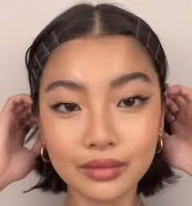 Monse Ruiz (monse4108)