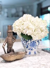 Starting at 20 stems, choose between fresh blue bulk hydrangea, green bulk hydrangeas. I Love Dollar Hydrangea Dixie Delights