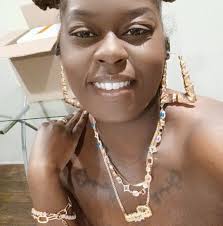 can i see clear nails with a lil razzle dazzle