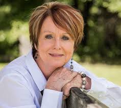 Wanda Sawyer's Instagram, Twitter & Facebook