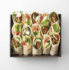 Wraps 15 Petits Wraps Pour 5 Personnes Thon œuf Dur Et Tomate Aubergine Tomate Sechee Et Mozzarella Tomates Sechees Grignoter Gourmandise