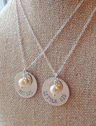 Big Sis Little Sis Necklace Big Little Necklaces By Meant2bead 26 00 Little Girl Jewelry Big Sis Little Si Sister Jewelry
