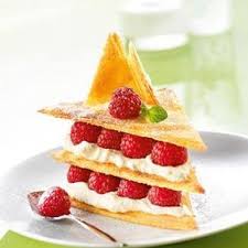 Recette Mon Mille Feuilles Aux Framboises Recette Recette Recette Dessert Dessert Feuille De Brick