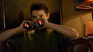 A teen living under house arrest becomes convinced his neighbor is a serial killer. Disturbia 2007 Shia Labeouf Sarah Roemer David Morse Carrie Anne Moss Aaron Yoo D J Caruso Youtube
