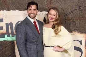 Henry Cavill and Girlfriend Natalie Viscuso Make Red Carpet Debut
