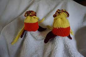 Ever See Firefly These Dice Bags Look Like Jayne S Earflap Hat Made With Yellow Orange And Maroon Acrylic 4 Ply Yarn Crochet Hats Hat Making 4 Ply Yarn
