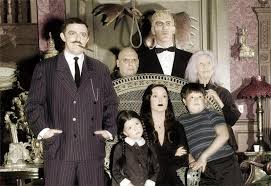 Arredare Casa Per Halloween Come Quella Della Famiglia Addams Design La Famiglia Addams Famiglia Notte Di Halloween