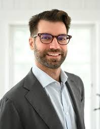 Althea Bennett's Instagram, Twitter & Facebook