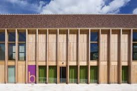 Bernard Quirot Architecte Associes Maison De Sante A Vezelay Healthcare Architecture Timber Architecture Facade Architecture