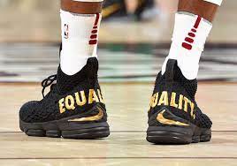 This special and limited edition of lebron 15 promotes a special message and is, overall, a good shoes. Nike Lebron 15 Equality Pe Sneakerfiles