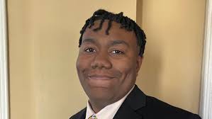 Golf caddying helped Curley graduate Antonio Carter after a tragedy. Now, a  'life-changing' scholarship awaits.