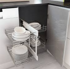 Con los armarios de cocina bajos de ikea tendrás una cocina a la altura que necesitas. Como Elegir Accesorios Para Ordenar La Cocina Leroy Merlin Muebles De Cocina Accesorios De Pared Muebles