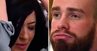 She pulls off her wig