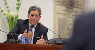 En la presentación, el ministro alberto carrasquilla, dijo: Carrasquilla El Primer Ministro Que Tumbe El Congreso