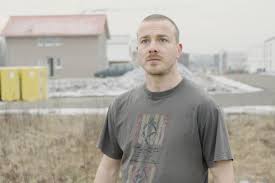 Dve žene, marcela gracia ibeas i elisa sanchez loriga, pokušale su da se venčaju u mestu coruña, pokrajina galicia. Offizielle Bilder Artw 2 Systemsprenger Alle Informationen Zum Film Auf Cineimage