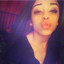 Alana Shields's Instagram, Twitter & Facebook