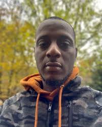 By 1999 he had won numerous local talent hunt shows, then he released his first single. Envn67sxpoybym