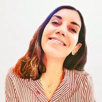 Amanda Shur's Instagram, Twitter & Facebook