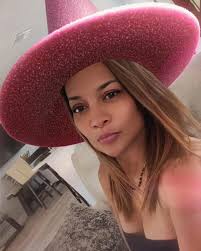 Sheryl-Ann Marshall (@red.wine.talkin) · Instagram photos and Reels