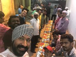 Enjoy hd quality videos for taarak mehta ka ooltah chashmah below, watch it your way! Taarak Mehta Ka Ooltah Chashmah Cast Enjoys Iftar Together Gurucharan Singh Aka Sodhi Shares A Pic Times Of India