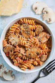 Creamy Tomato And Mushroom Rotini Pasta Rotini Pasta Recipes Pasta Dishes Vegetarian Pasta Recipes