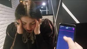 Vibrating Panties at Public Restaurant: Vibrator Porn