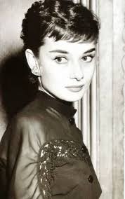 audrey hepburn 女優 オードリー ヘップバーン オードリーヘップバーン ファッション