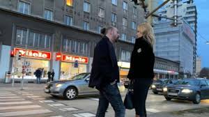 Este indultak, a repülőn aludtak. Andrea Varkonyi And Tamas Zsidro Famousfix