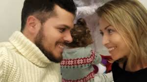 Em duas publicações no instagram, mickael explica que é uma. Sic Mulher Filha De Laura Figueiredo Tortura Mickael Carreira Com Mimos