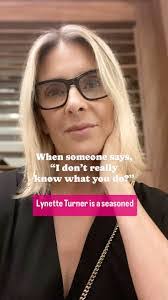 Lynette Willett's Instagram, Twitter & Facebook