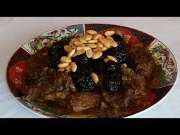 وصفة مغربية بامتياز اللحم بالبرقوق ديال لعراضة كيجي مذغمرة بطريقة سهلة وسريعة Youtube Eid Food Food Recipes