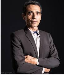 PARTICIPANTS' BIOGRAPHICAL SKETCHES