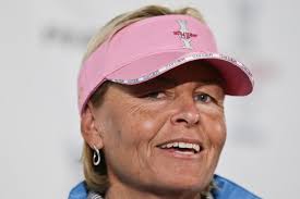 Liselotte Neumann calm and collected as she attempts to rewrite history