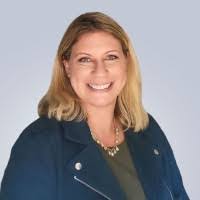 Lisa Dicarlo's Instagram, Twitter & Facebook