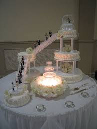Mak Nyak 2 Pictures Of Wedding Cakes With Stairs Wedding Cake Pictures Fountain Wedding Cakes Wedding Cakes