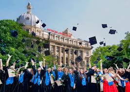 •bună, eu sunt vlad, student la ase, băiat inteligent cu nota 10 la bac anul acesta am ajutat peste 10 colegi ce veneau de la filo să obțină note de peste 8 la teste si la examenul final, având în vedere că aveau cunoştinţe. Te PregÄƒteÈ™ti SÄƒ Devii Student Alege Un Lider È™i Vei Deveni Un Lider Inscrieri La Ase 13 17 Iulie 2020 Hotnews Mobile