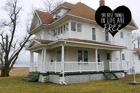Ready move homes has a wide variety of quality used mobile and manufactured homes for sale. Free Houses All You Have To Do Is Move Them Circa Old Houses
